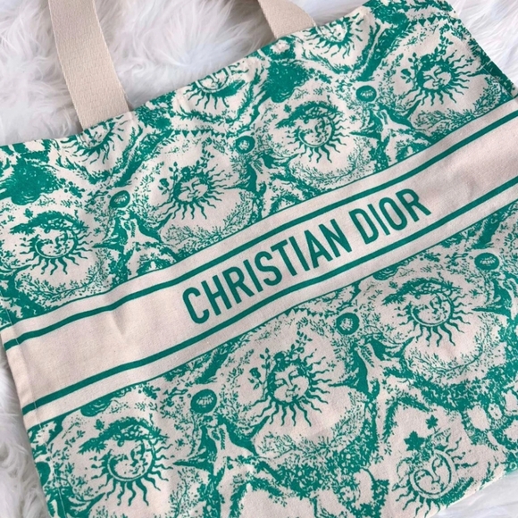 Christian Dior VIP Tote - Picture 3 of 6